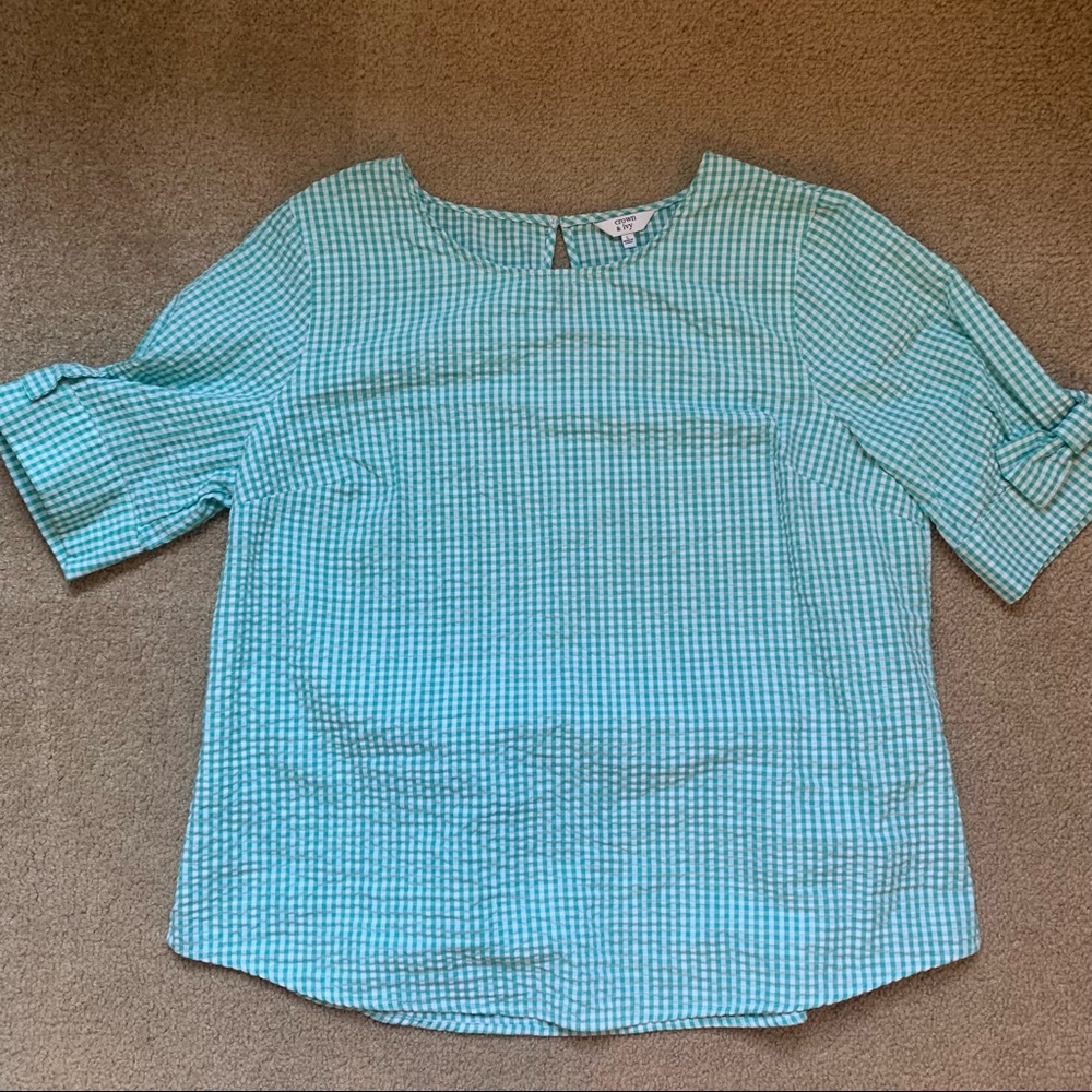 Crown & Ivy Green Seersucker Top